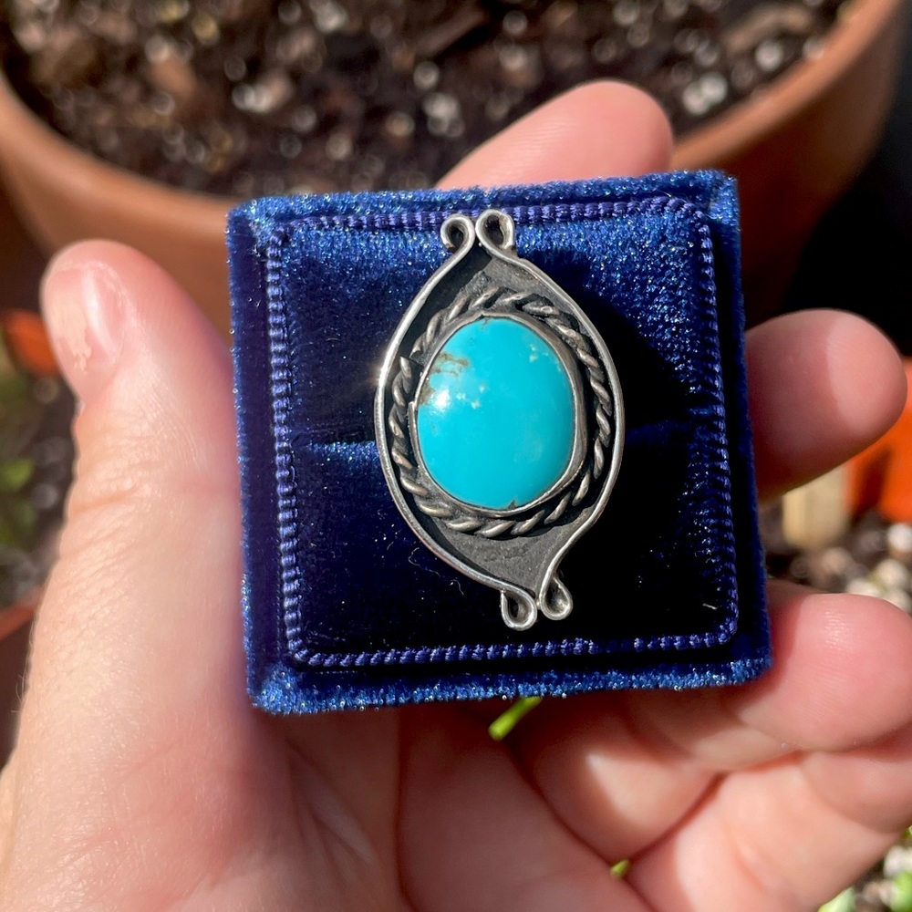 Native American Split Shank Turquoise Ring - image 1